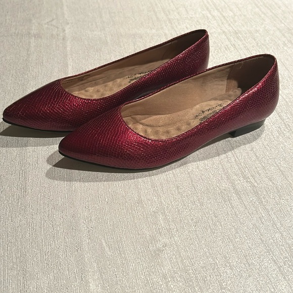 Walking cradle Wine Snake-Embossed Reece Leather Flat - Picture 3 of 7